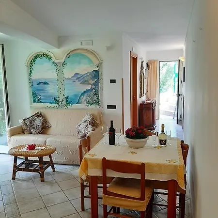 Silvy House דירה *