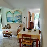 Silvy House Appartamento *