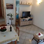 Silvy House