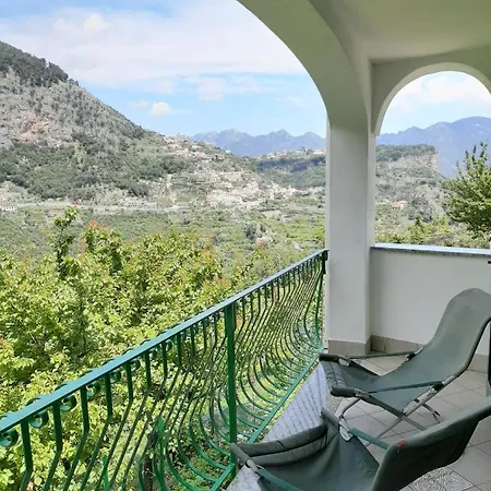 Silvy House Apartment